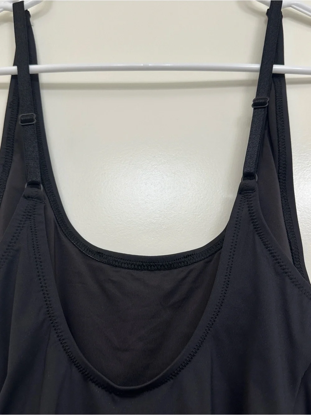 NWT SKIMS Scoop Neck One Piece Swimsuit in Onyx - Medium